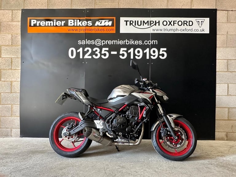 image for STUNNING LOW MILEAGE 2023/23 KAWASAKI Z650 MOTORCYCLE 