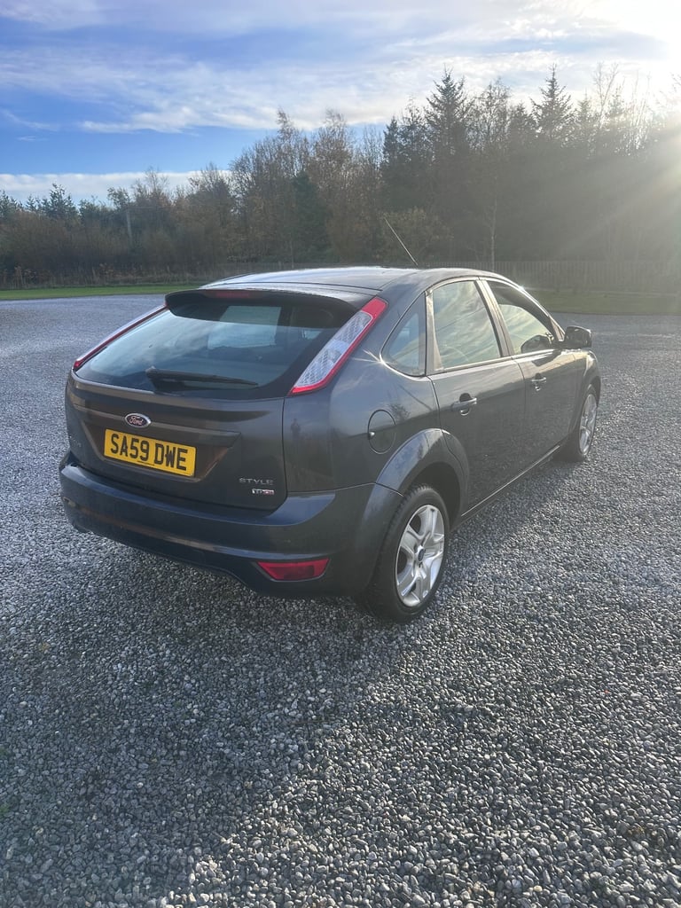 Ford Focus ** CHEAP CAR **