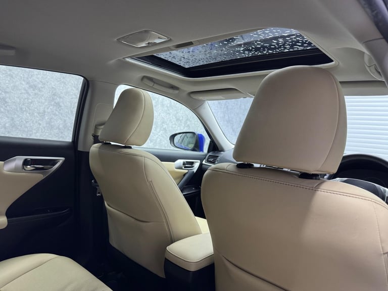 2013 Lexus CT 1.8 200h Luxury CVT Euro 5 (s/s) 5dr HATCHBACK Petrol/Electric Hybrid Automatic