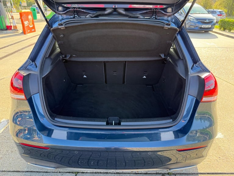 2019 Mercedes-Benz A-Class 1.3 A180 AMG Line (Premium Plus) 7G-DCT Euro 6 (s/s) 5dr HATCHBACK Pet...