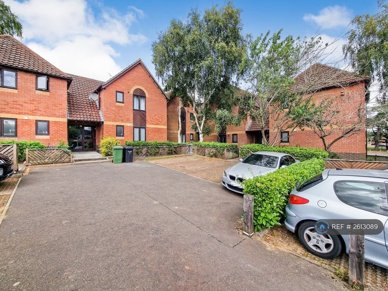 1 bedroom flat in Ashfield Hill, King's Lynn, PE30 (1 bed) (#2613089)