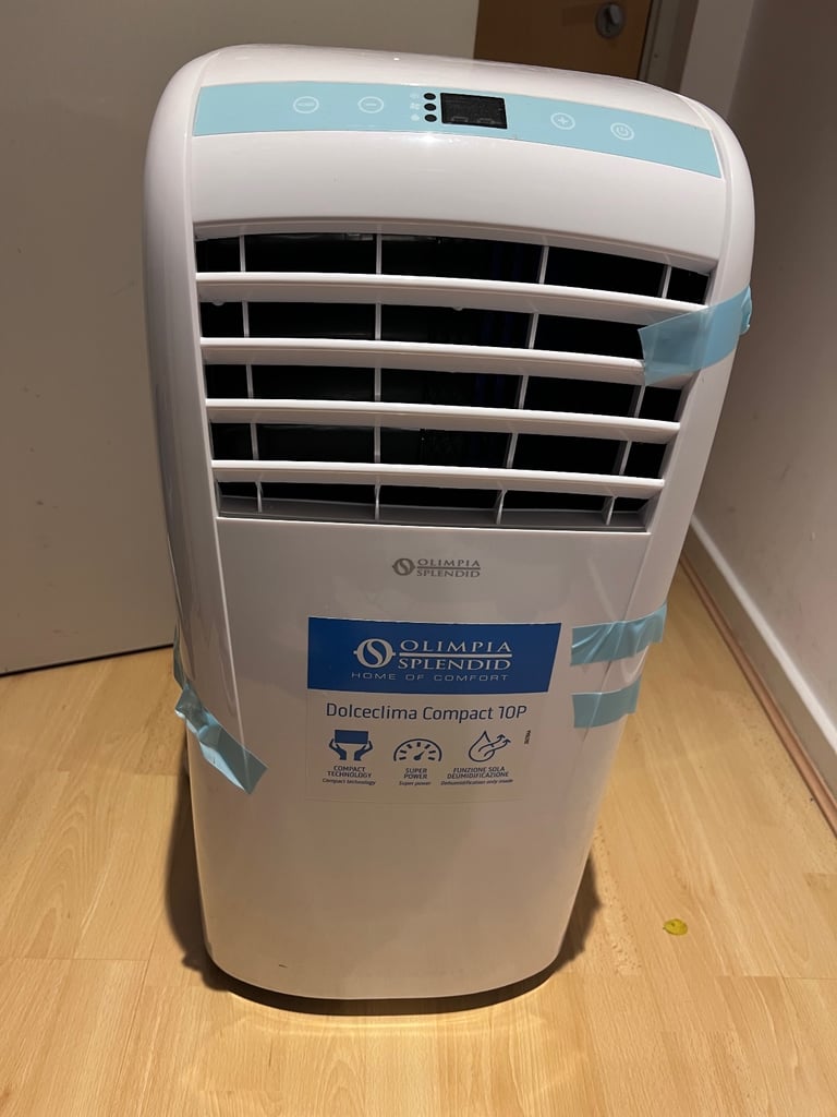 image for Compact Air Conditoner Unit - Olimpia Splendid 01961 - 10000 BTU/h