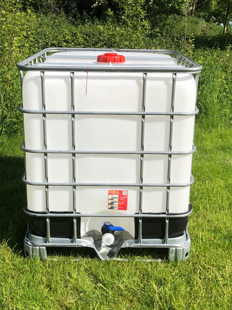 IBC water butt oil tank 1000 litre garden, allotment, waste fuel oil store can deliver