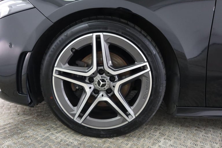 2019 Mercedes-Benz A-Class 1.3 A200 AMG Line (Executive) 7G-DCT Euro 6 (s/s) 5dr Hatchback Petrol...