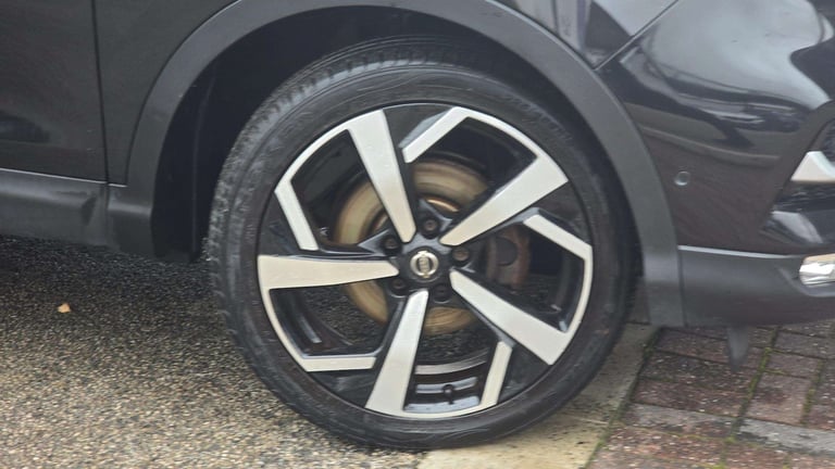 2019 Nissan Qashqai 1.3 DiG-T Tekna 5dr Hatchback Petrol Manual