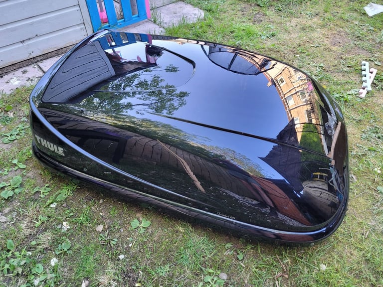 Thule Ocean 80 (320L) roof box