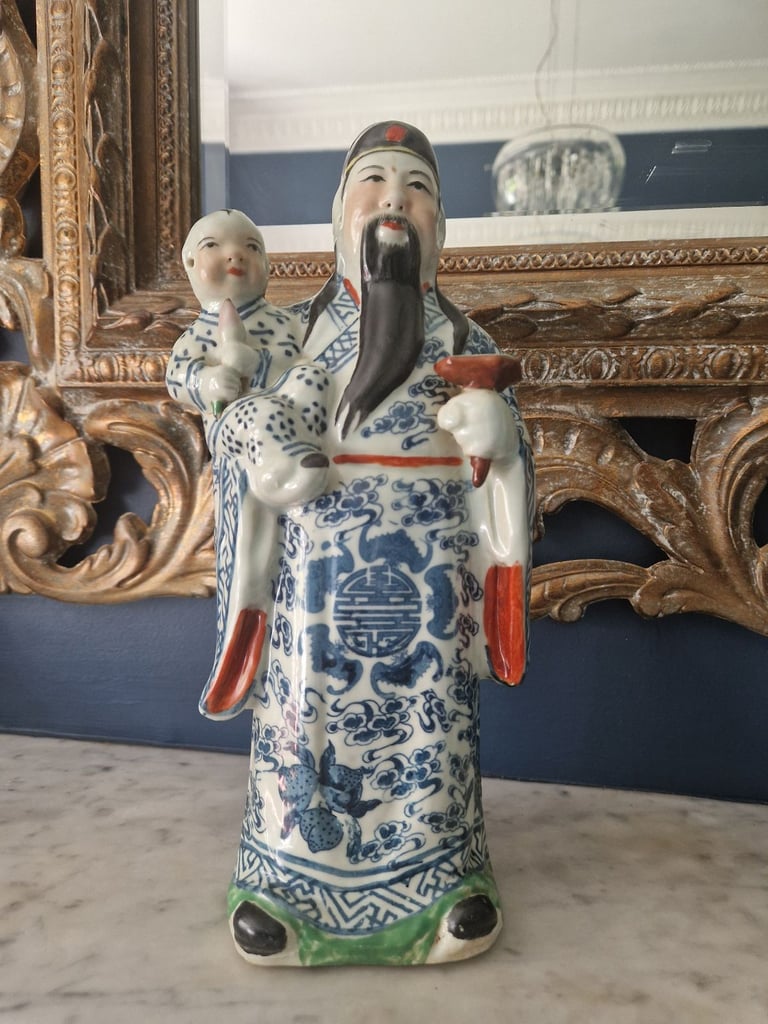 Antique Chinese Porcelain Figures 
