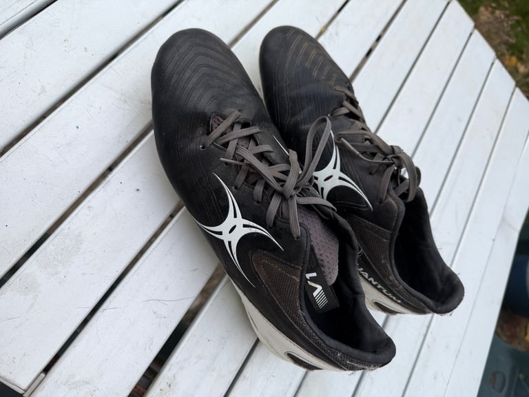 image for Gilbert Quantum Elite Rugby Boots – Size 8 UK – Good Condition