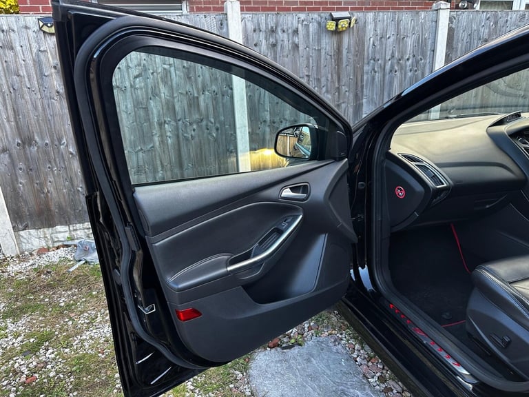  Ford Focus 2.0 TDCi ST-3 Euro 6 (s/s) 5dr Diesel Manual