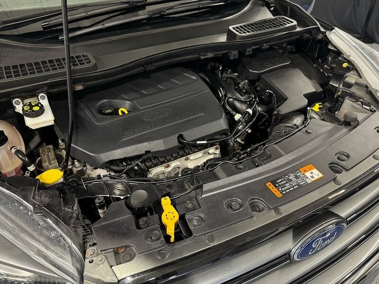  Ford Kuga T EcoBoost ST-Line X SUV Petrol Manual