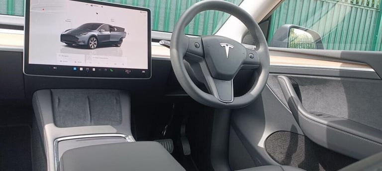 2022 Tesla Model Y (Dual Motor) Long Range Auto 4WDE 5dr MPV Electric Automatic