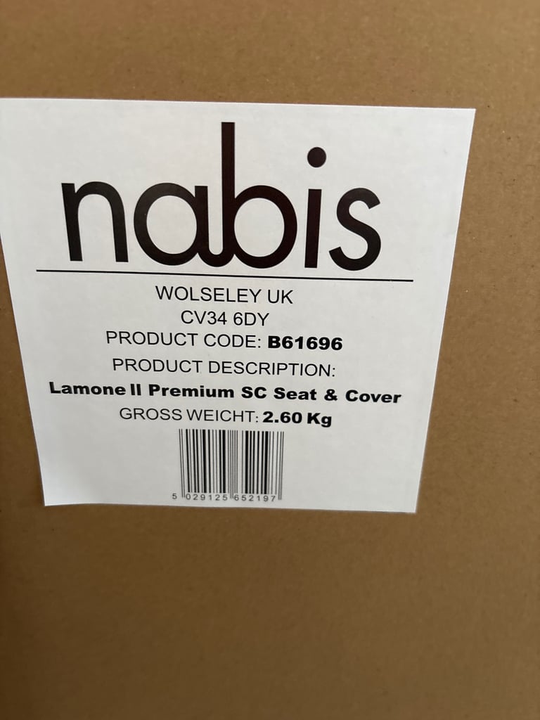 Toilet inclusive cistern lid etc