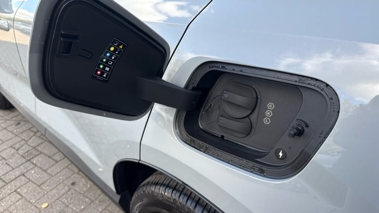 2025 Volvo EX30 Plus, Twin Motor Performance, Electric Estate Electric Automatic