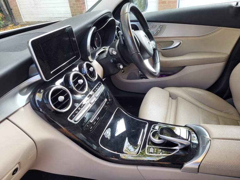 2014 Mercedes-Benz, C-200 Saloon, Sport Premium, petrol 1991 cc, excellent condition