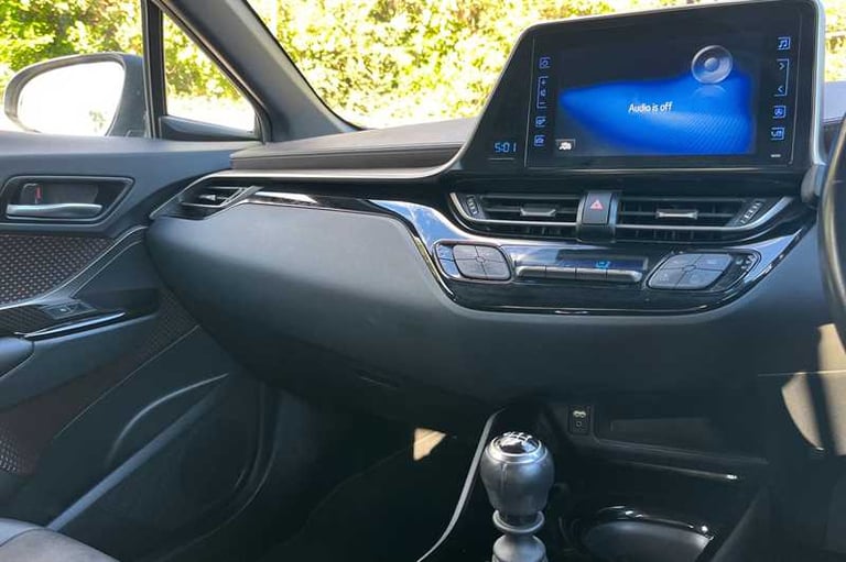 2018 Toyota C-HR 1.2T EXCEL 5DR [LEATHER] Hatchback Petrol Manual