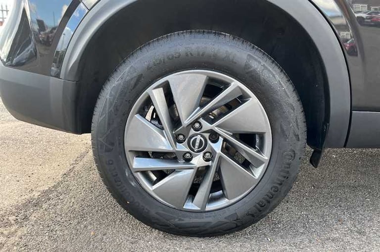 2024 Nissan Qashqai 1.3 DiG-T MH Acenta Premium 5dr HATCHBACK PETROL Manual