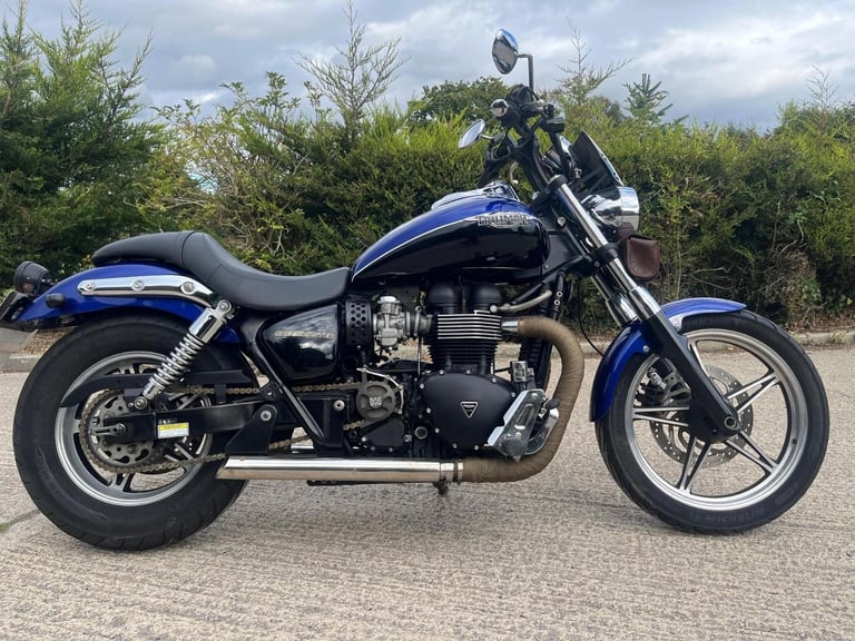 2012 62 TRIUMPH SPEEDMASTER 865 BONNEVILLE SPEED MASTER BOBBER CRUISER AMERICA