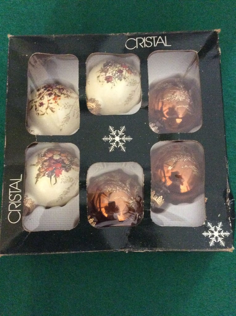 Vintage 90 Christmas Tree Decorations