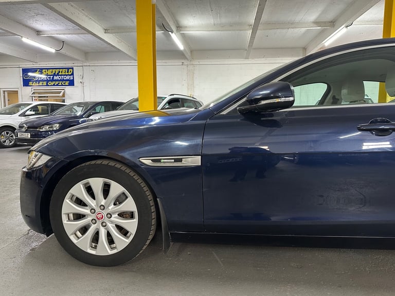 2016 Jaguar XE 2.0d Portfolio Euro 6 (s/s) 4dr SALOON Diesel Manual