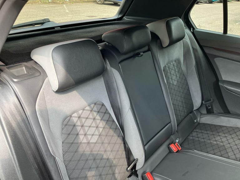 2022 Volkswagen Golf 1.5 eTSI 150 R-Line 5dr DSG HATCHBACK Petrol/Electric Hybrid Automatic