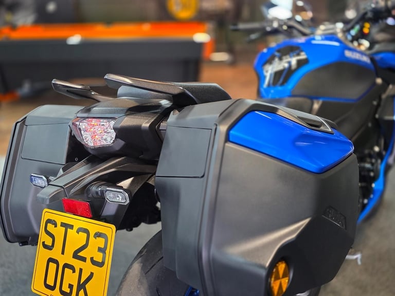 2023 SUZUKI GSX-S 1000 GT LUGGAGE WITH 4,870 MILE'S 