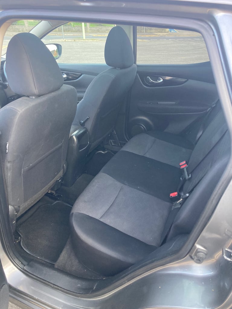 Nissan, QASHQAI, Hatchback, 2016, Manual, 1598 (cc), 5 doors