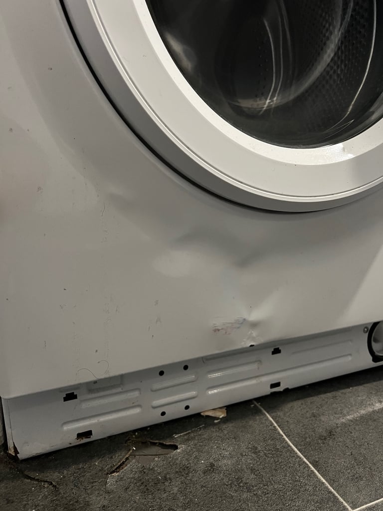 image for Hotpoint 7kg Washing Machine – Good Working Condition