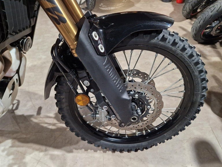YAMAHA TENERE 700 WORLD RAID IN BLACK