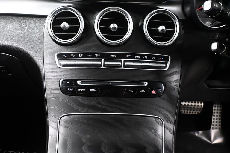  Mercedes-Benz GLC 2.0 GLC250 AMG Night Edition (Premium Plus) G-Tronic+ 4MATIC Euro 6 (s/s) 5 Pe...