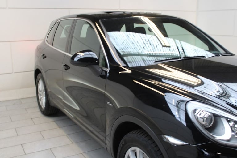 2012 Porsche Cayenne 3.0 TD V6 SUV 5dr Diesel Tiptronic 4WD (stop/start) (240 ps) ESTATE Diesel A...