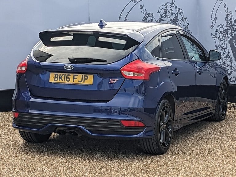 2016 Ford Focus 2.0T EcoBoost ST-2 5dr HATCHBACK PETROL Manual