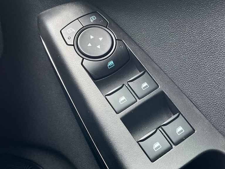 2022 Ford Fiesta 1.0 EcoBoost Hybrid mHEV 125 Titanium X 5dr Hatchback PETROL Manual