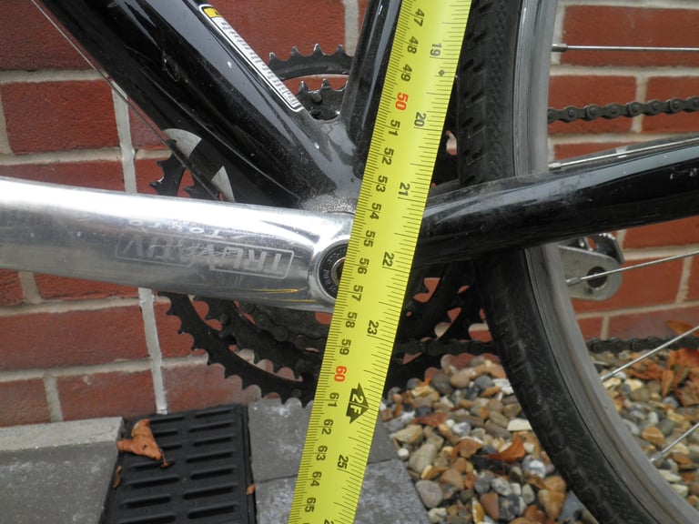 Cannondale R500 racing cycle