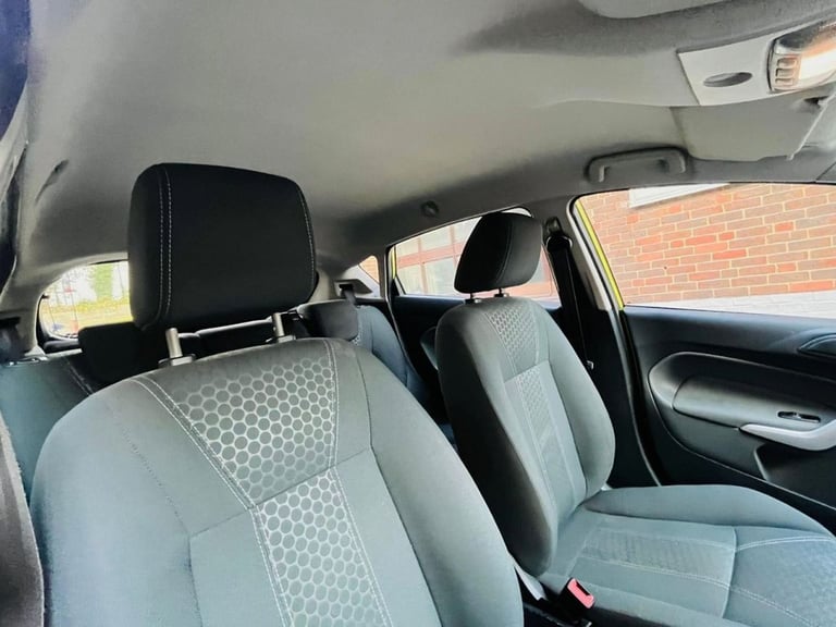 2010 Ford Fiesta 1.4 Zetec 5dr HATCHBACK PETROL Manual