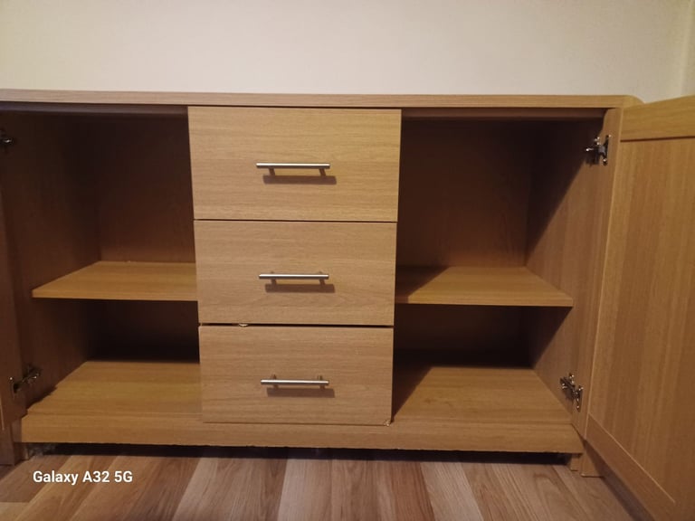 Bedroom unit