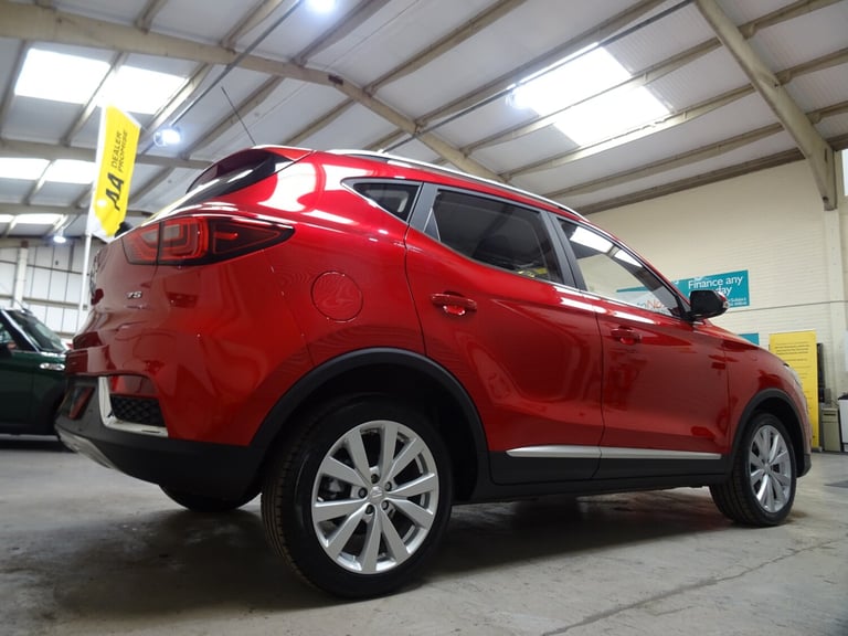 2020 MG MG ZS 1.0T GDi Excite 5dr DCT Automatic **LOW MILEAGE*ONLY 24000 MILES FROM NEW** HATCHBA...