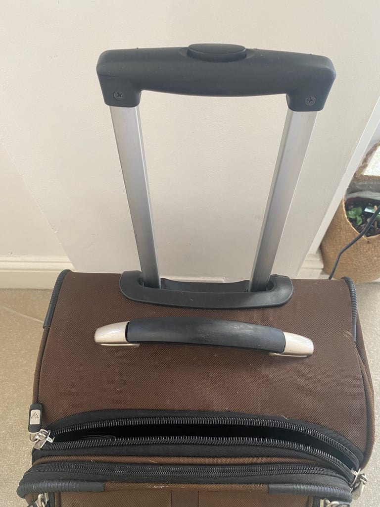 Antler small luggage with wheels,expendable telescopic handle 