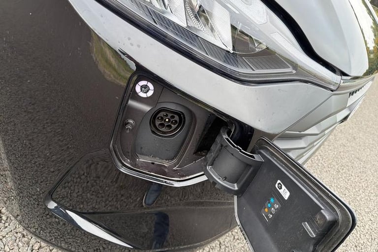 2025 Ford Transit Custom 320 Limited AUTO L1 SWB Double Cab In Van FWD 2.5 PHEV 232ps Low Roof, D...