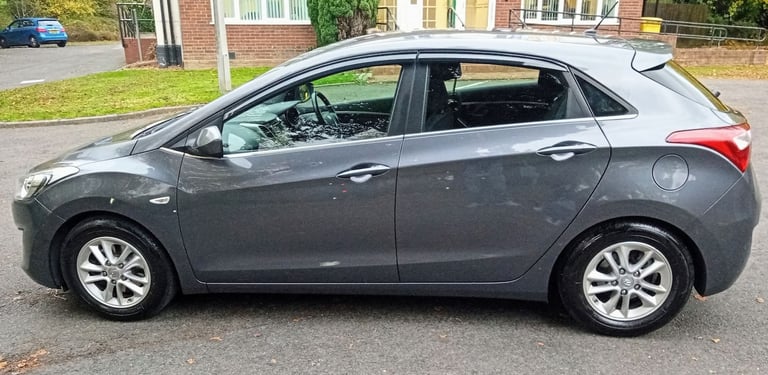2016 Hyundai i30 1.6 CRDi Blue Drive SE 5dr HATCHBACK Diesel Manual