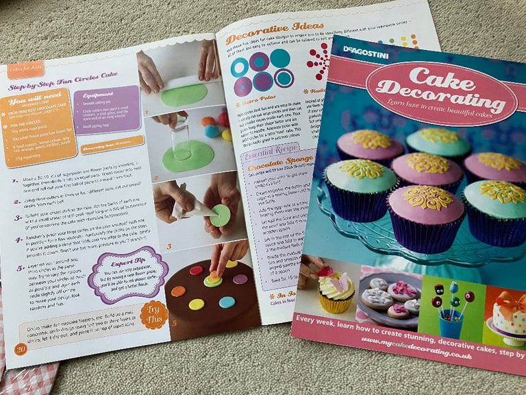 Baking: Mini cupcake trays, Cake decorating booklet and 2 tier cupcake stand. 