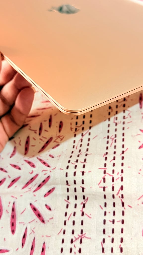 MacBook Air 13" Rose Gold (2019, A1932) – Intel i5, 8GB RAM, 128GB SSD