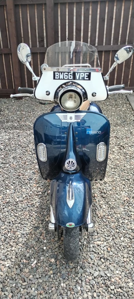 Lexmoto, MILANO, 2016, 125 (cc)