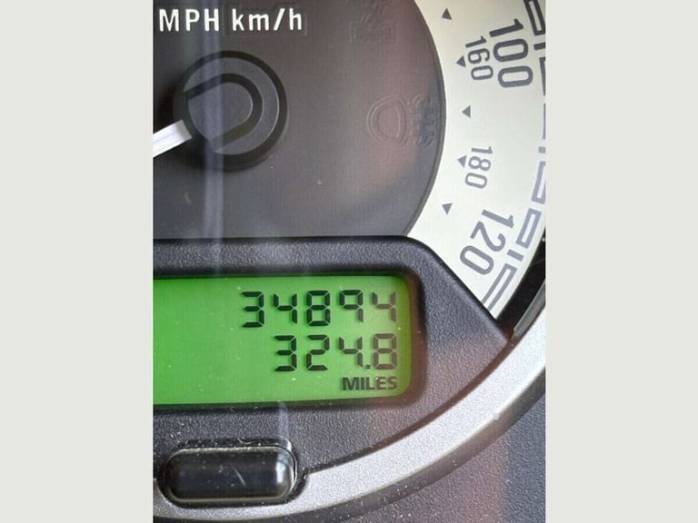 2015 Land Rover Defender XS Hard Top TDCi [2.2] PANEL VAN DIESEL Manual