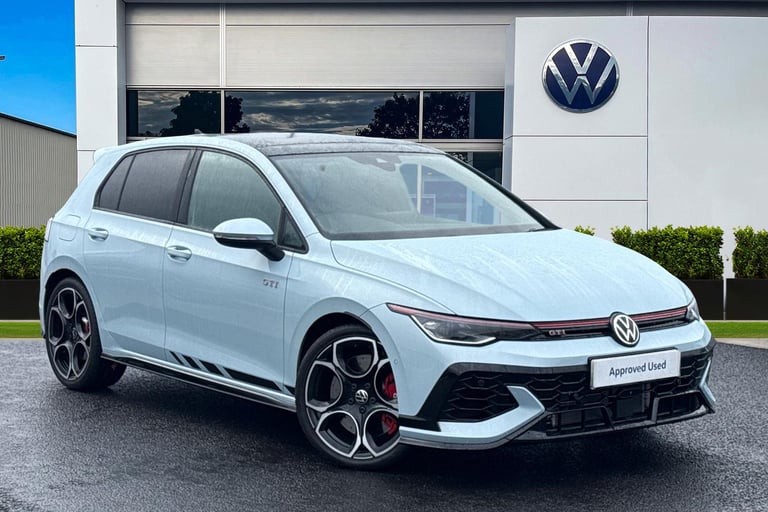 image for 2025 Volkswagen Golf 2.0 TSI 300 GTI Clubsport 5dr DSG **LEATHER, DCC, GTI PERFORMANCE, PAN ROOF ...