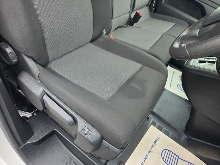 2023 Citroen Dispatch E 1000 75 kWh Enterprise M in white, 12,000 miles, full service history, 1 ...