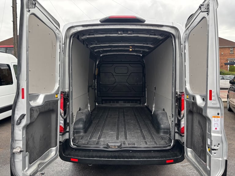 2020 Ford Transit 2.0 EcoBlue 130ps H2 Limited Van Auto PANEL VAN Diesel Automatic