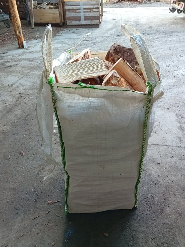 Firewood logs Softwood Hardwood for Aberdeenshire / Moray