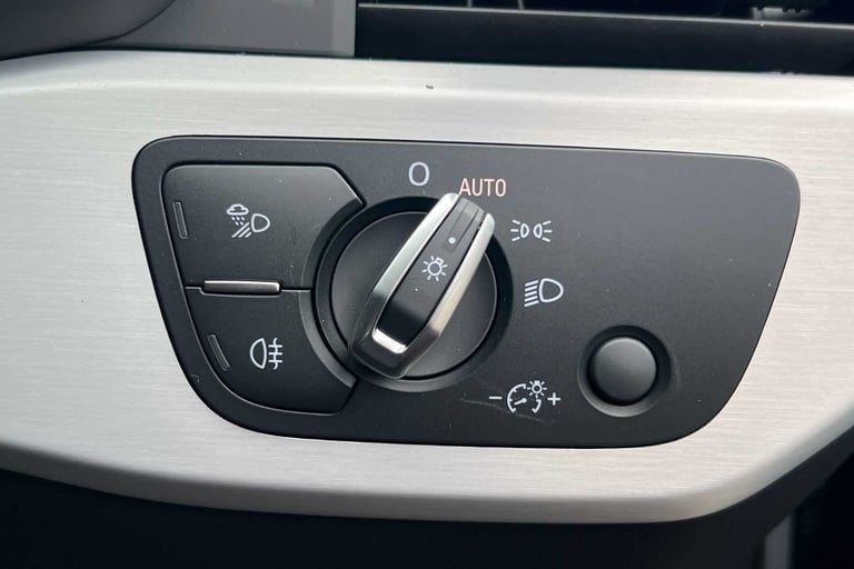 2024 Audi A4 35 TFSI S Line 4dr S Tronic Saloon Petrol Automatic