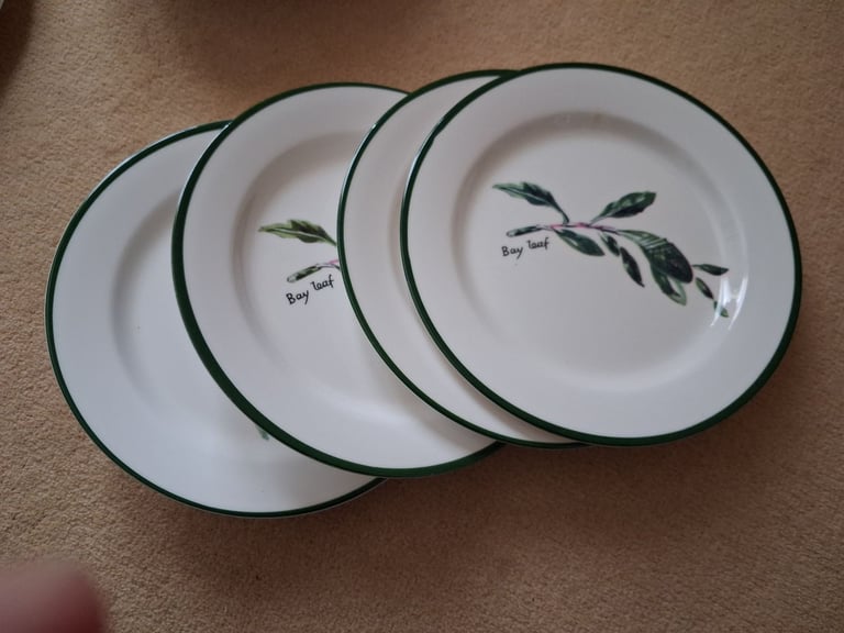 Outdoor/picnic crockery set