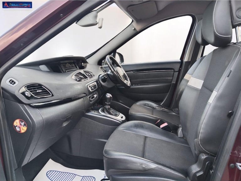 2013 Renault Scenic 1.6 dCi Dynamique TomTom Euro 5 (s/s) 5dr Diesel